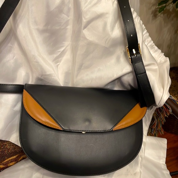 Valentina Fiore Saddle Bag - Picture 4 of 10